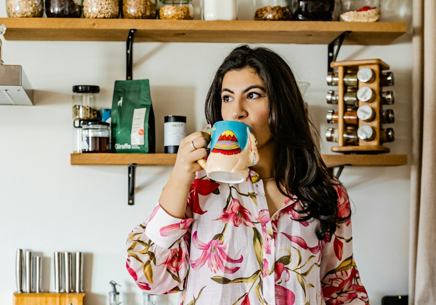 Samira Rv Samira Saleh over haar werkbeurs: “Spoken word verdient erkenning ...